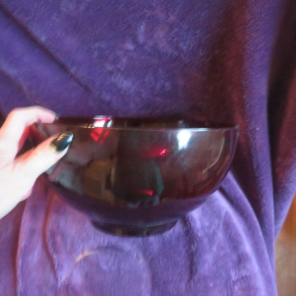 Royal Ruby Glass Bowl - Picture 3 of 4